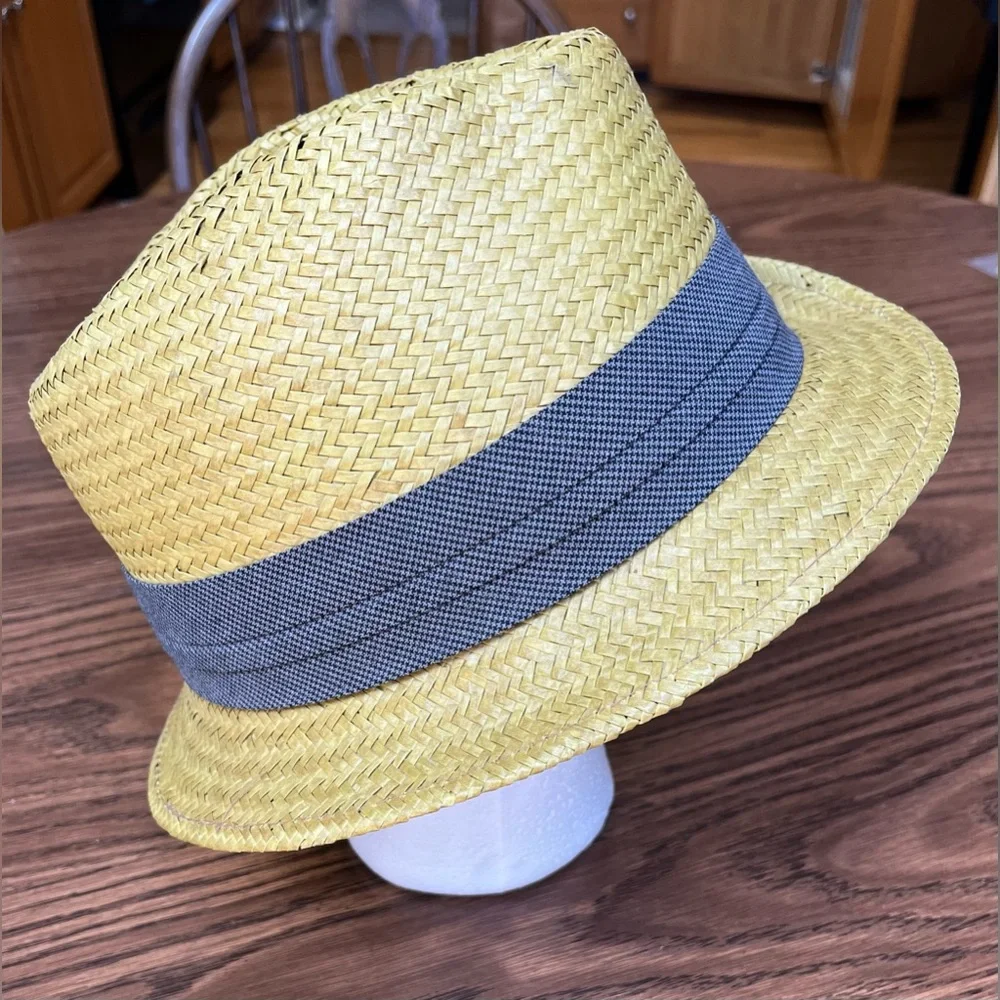 J.Crew Ladies Fedora style Straw Hat. Size Small/Medium Preloved